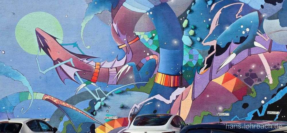 Einige Objekte stören mich in dem Bild.