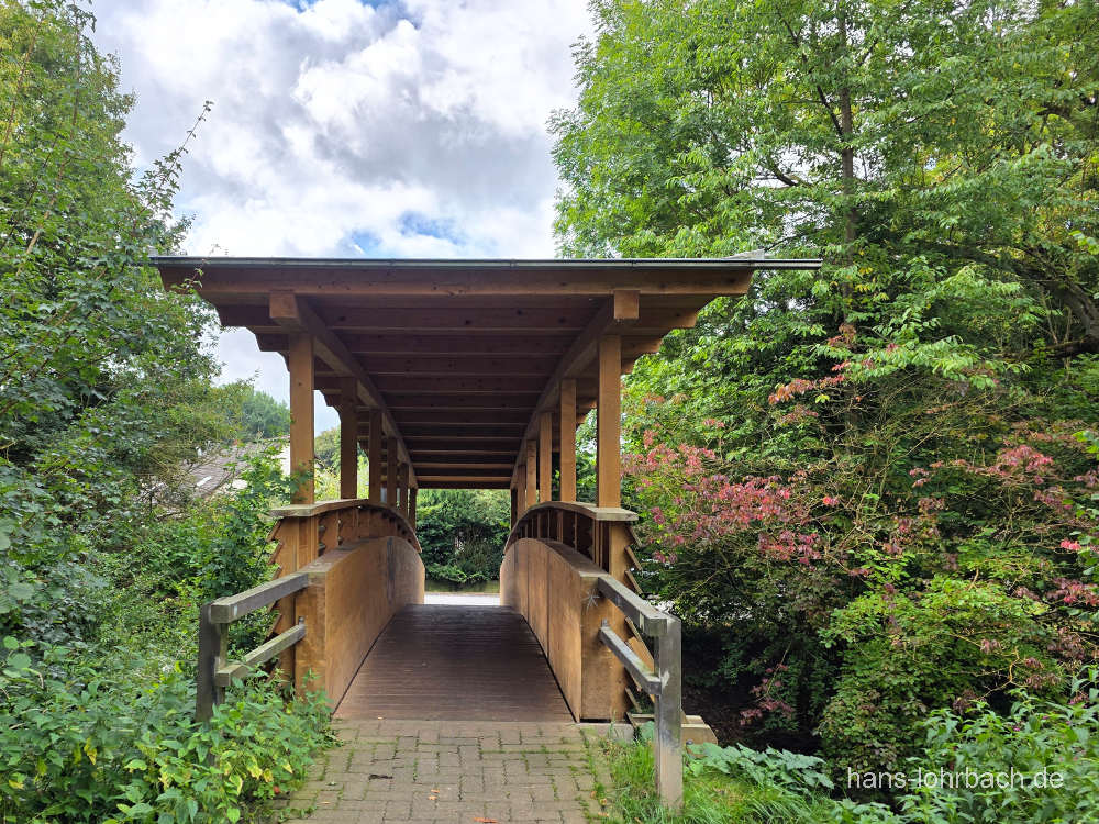 Brücke am Steinertsee bei Kaufungen